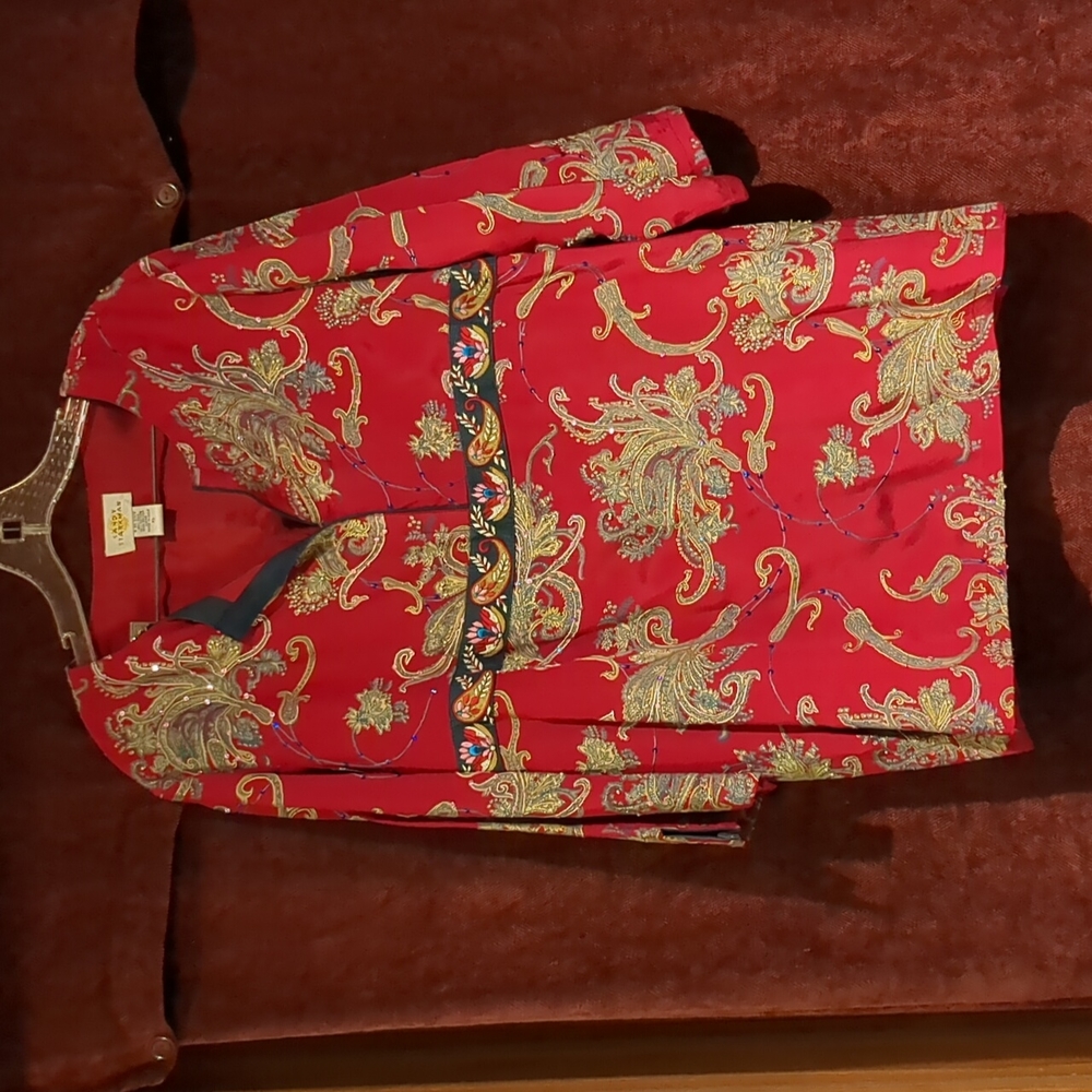 Silk tunic embroided